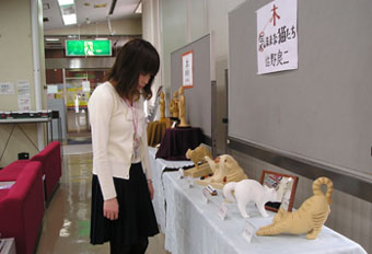 ���r�[�ɓW��