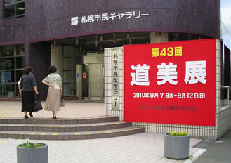 �����W���